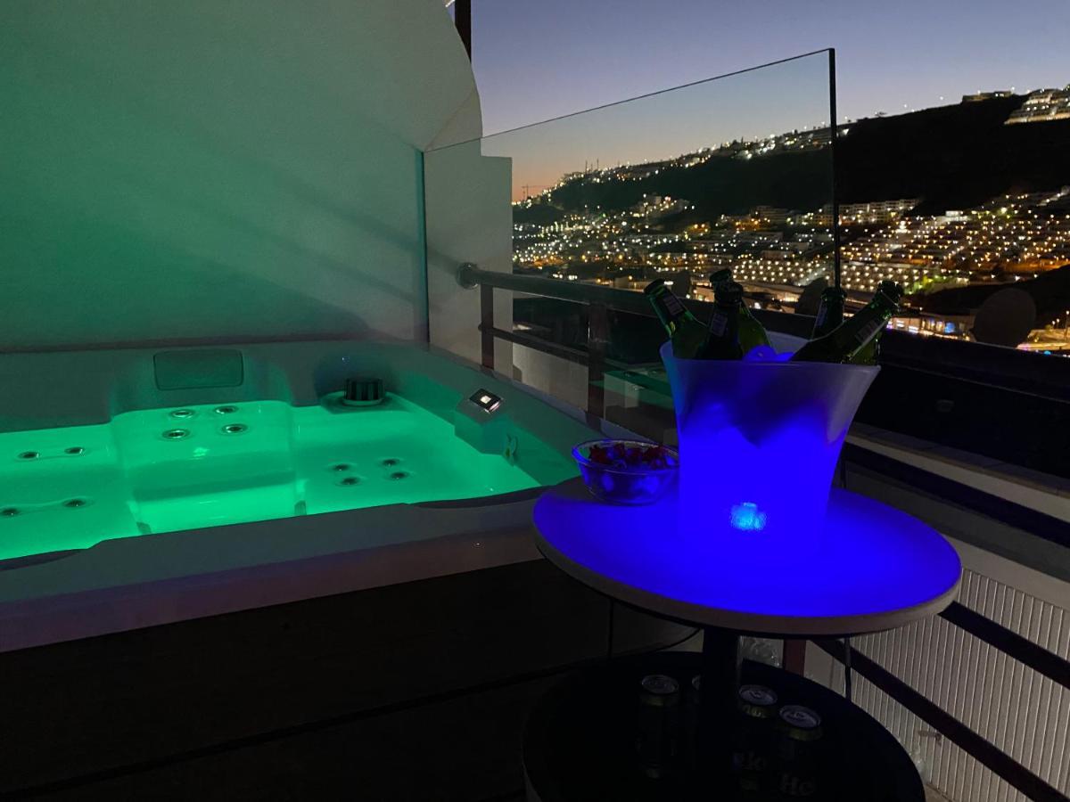 Villa Mogan Mall, Con Jacuzzi Y Playstation 5 Пуэрто Рико Экстерьер фото